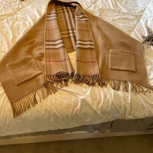 Burberry cape